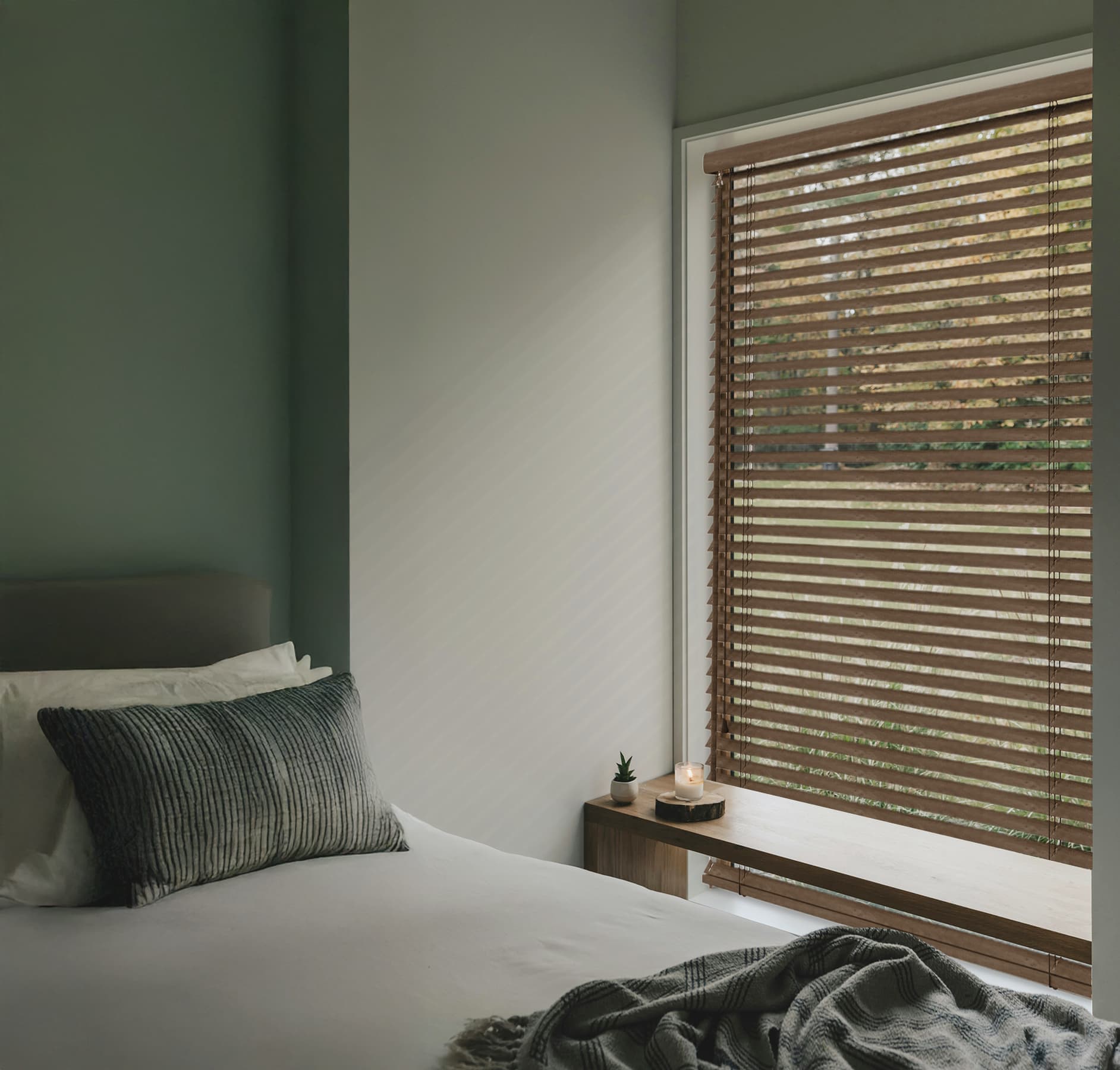 Venetian blinds