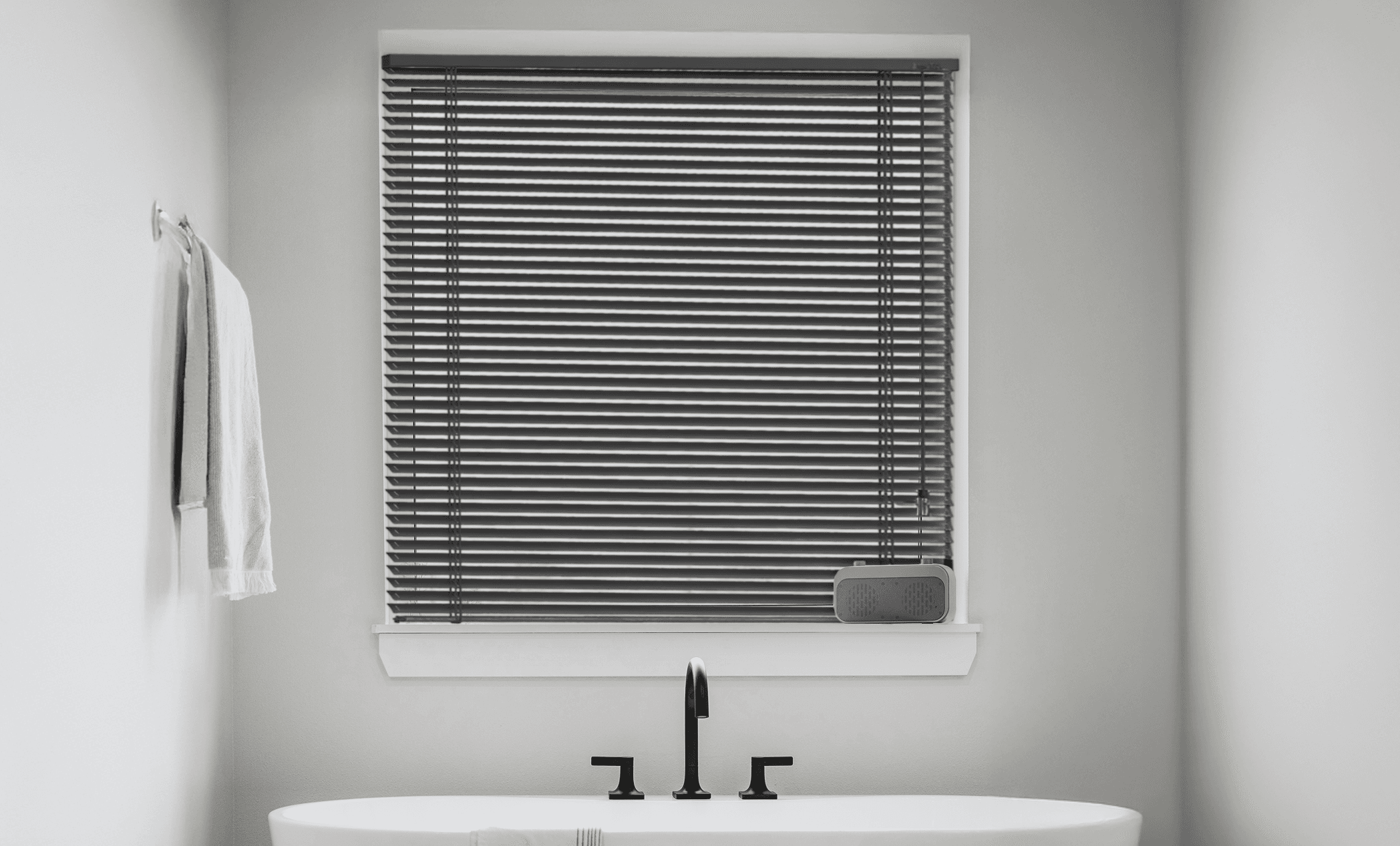 Venetian Blinds (Aluminium 25mm)